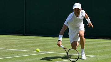 Roberto Bautista, contra Cameron Norrie en Wimbledon.