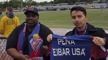 Miembros de la peña EibarUSA.