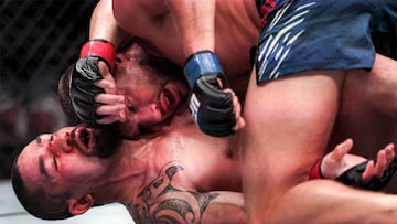 Robert Whittaker y Reinier de Ridder en el grappling.
