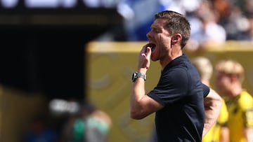 Real Madrid's Spanish coach Xabi Alonso gestures during the FIFA Club World Cup 2025 quarterfinal football match between Spain's Real Madrid and Germany's Borussia Dortmund at the MetLife stadium in East Rutherford, New Jersey on July 5, 2025. (Photo by Franck FIFE / AFP)