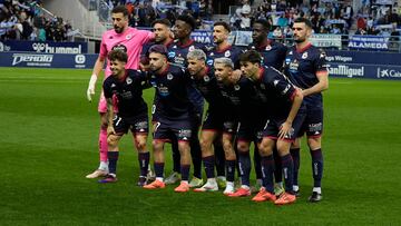 El once del Deportivo en La Rosaleda.