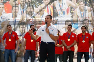 La final contra Lituania (80-63) pareció fácil tras los dos cruces anteriores y así España consiguió su tercer Eurobasket, con un Pau Gasol MVP que promedió más de 25 puntos por partido.