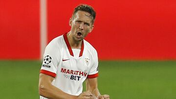 El Barça llama al Sevilla para fichar a Luuk De Jong