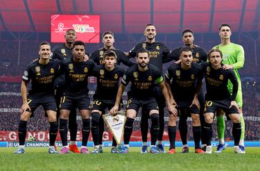 Once inicial del Real Madrid. David Alaba, Federico Valverde, Joselu, Jude Bellingham, Kepa Arrizabalaga, Lucas Vázquez, Rodrygo, Fran García, Nacho Fernández, Dani Ceballos y Luka Modric.