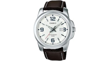 Casio revoluciona la moda masculina con este reloj analógico sencillo a la par que elegante