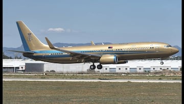 Avión del Sultan de Johor aterrizando en Manises.