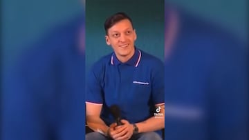 Salió por la puerta de atrás, pero se ha ganado al madridismo con esto: enorme, Özil