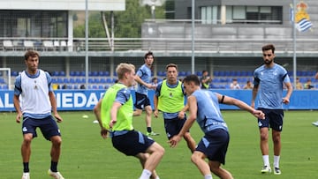 14/07/25 REAL SOCIEDAD
ENTRENAMIENTO DE PRETEMPORADA
GRUPO