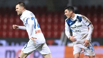 Ilicic celebra el gol que le marcó al Benevento.