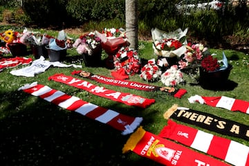 Homenaje al jugador del Liverpool Diogo Jota en Anfield el 3 de julio de 2025 en Liverpool, Inglaterra.