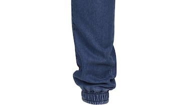 Los pantalones vaqueros slim que son elásticos, deportivos y valen para todo