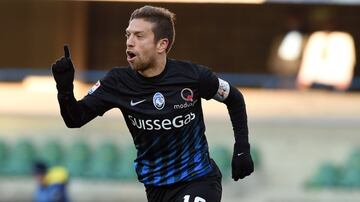 Coincidió con Pinilla en:
Atalanta en la temporada 2015 - 2016.