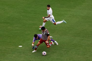 Bono sucumbe ante Hércules