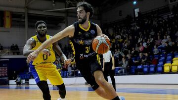 Javier Beirán, ante el Ventspils.