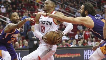 Ricky reparte 13 asistencias pero pierde el duelo con Westbrook