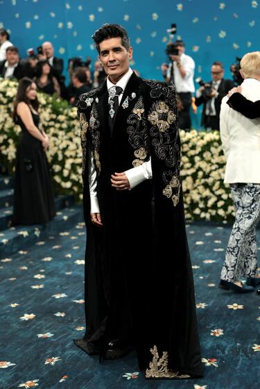 Manish Malhotra, diseñador de moda indio  a su llegada a la MET Gala 2025.