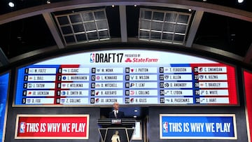 NEW YORK, NY - JUNE 22: NBA Commissioner speaks as the draft board is seen displaying picks 1 through 30 after the first round of the 2017 NBA Draft at Barclays Center on June 22, 2017 in New York City. NOTE TO USER: User expressly acknowledges and agrees that, by downloading and or using this photograph, User is consenting to the terms and conditions of the Getty Images License Agreement. Mike Stobe/Getty Images/AFP
== FOR NEWSPAPERS, INTERNET, TELCOS & TELEVISION USE ONLY ==