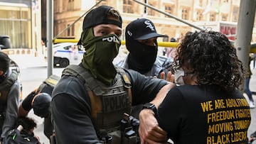El terrible momento en que inmigrante salvadoreña es arrestada por ICE