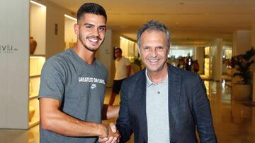André Silva con Joaquín Caparrós.