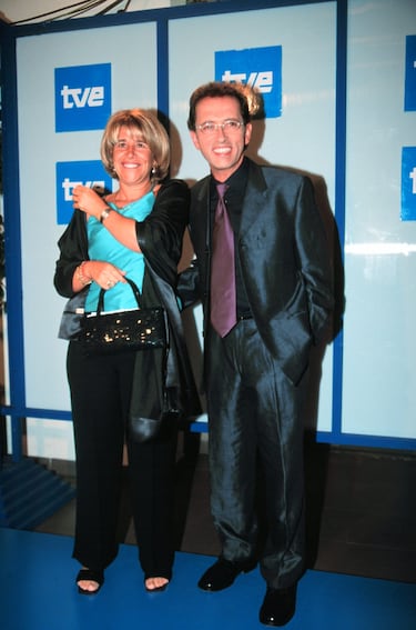Jordi Hurtado junto a Rosa Palau durante un evento de RTVE a finales del 2001.