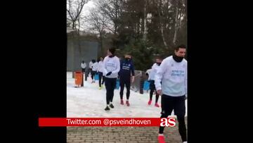 Así se divierten Chucky Lozano y Erick Gutiérrez en la nieve