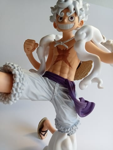 'One Piece': Luffy Gear 5 por Banpresto