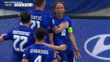 Modric mete el mejor gol de falta de su carrera: vean su pierna y al portero y alucinen