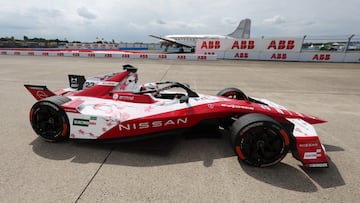 Gabriele Minì, con el Nissan en el test de 'rookies' de la Fórmula E en Berlín.