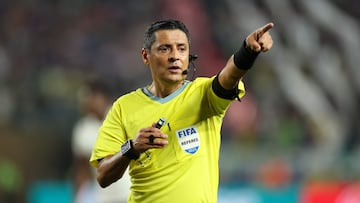 El australiano Faghani arbitrará la final entre el PSG y el Chelsea