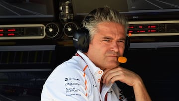 15/09/18 AUTOMOVILISMO Gil de Ferran director deportivo de McLaren
ENVIADA.MONICAARIAS.
SILVERSTONE, UNITED KINGDOM - JULY 06: Gil de Ferran, Sporting Director, McLaren during the British GP at Silverstone on July 06, 2018 in Silverstone, United Kingdom. (Photo by Steven Tee / LAT Images)