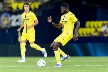 El pivote ghanés regresa a España rodeado de controversia pero con fútbol de élite. Thomas Partey, ex del Arsenal y Atlético de Madrid firma por una temporada. Su rol será aportar músculo, jerarquía y veteranía a la medular de un Submarino orgulloso de volver a disputar la Champions League.