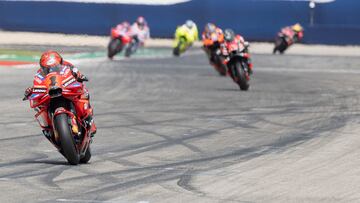 AUSTIN, TEXAS - APRIL 13: Francesco Bagnaia of Italy and Ducati Lenovo Team leads the field during the MotoGP qualifying practice during the MotoGP Of The Americas - Qualifying on April 13, 2024 at Circuit of the Americas in Austin, Texas. Mirco Lazzari gp/Getty Images/AFP (Photo by Mirco Lazzari gp / GETTY IMAGES NORTH AMERICA / Getty Images via AFP)