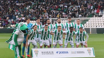 Alineación del Córdoba ante el Granada