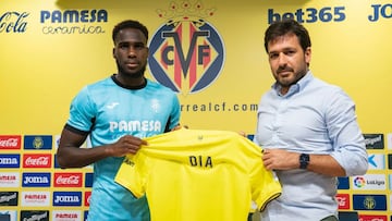 15/07/21 PRETEMPORADA 2021 - 2022
VILLARREAL PRESENTACION
BOULAYE DIA
FERNANDO ROIG NOGUEROLES
PUBLICADA 16/07/21 NA MA10 1COL