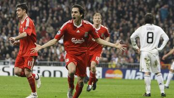 Benayoun celebra el gol del Liverpool en el Bernabéu en la eliminatoria de 2009.