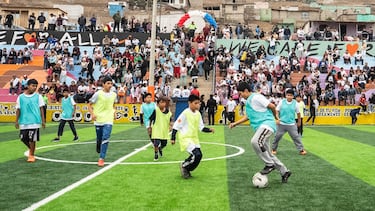 Mbappé, solidario con Perú