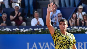 Alcaraz barre a Evans y peleará por su segundo Godó