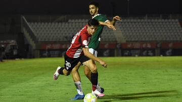 Nico Serrano jugó ante el CD Badajoz el playoff express.