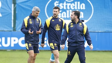 Salva Sevilla, a la izquierda, con el Deportivo.