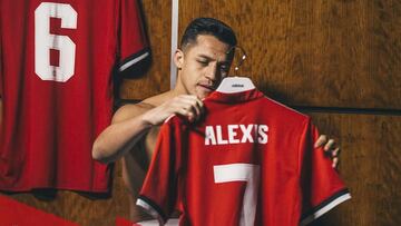 "Nos asombró lo que el United les pagó a Alexis y Raiola..."