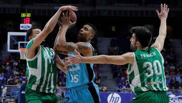 Landesberg y Hakanson castigan un poco más al Betis