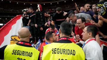 Koke pide que cesen los lanzamientos de objetos.