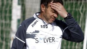 Abel seguirá en el Granada a pesar del desastre en Almería