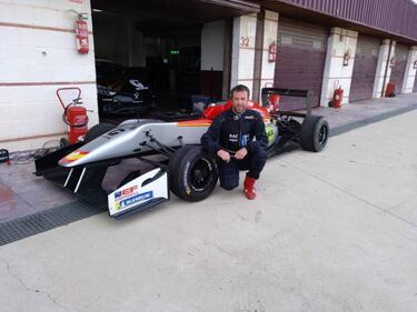 Jugando a ser piloto con Goldcar y la escudería Campos Racing