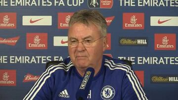 Chelsea coach Guus Hiddink: "Hazard is keen to be here"