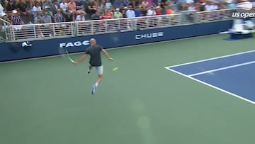 No habrá punto mejor en el US Open: el inverosímil golpe que levantó a todo el mundo de su silla