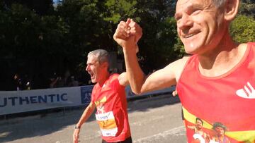 El emocionante último kilómetro de Antón y Fiz en la maratón de Atenas