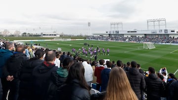 Lleno en el Di Stéfano tras la renovación de Ancelotti