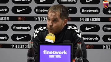 Nuevo lío: el entrenador del Sabadell insinúa trato de favor arbitral de la RFEF al Eldense