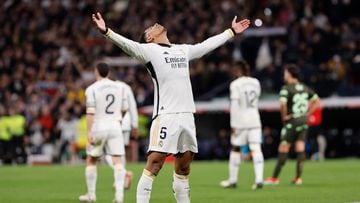 Las actuaciones de Bellingham vistiendo la camiseta del Real Madrid siguen sorprendiendo partido a partido. Otro juego, otro récord más para el inglés.